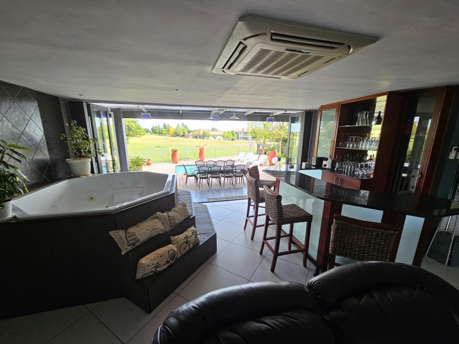 5 Bedroom Property for Sale in Woodland Hills Free State